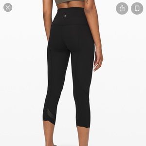 Wunder Under HR Crop 23” Sclp